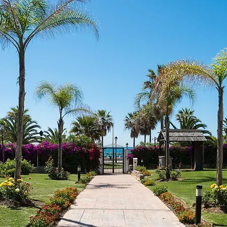 Banus Waterfront Penthouse Marbella