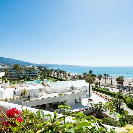 Banus Waterfront Penthouse * Marbella