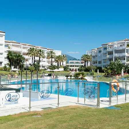 Banus Waterfront Penthouse Apartment *