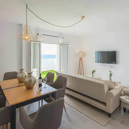 Banus Waterfront Penthouse Marbella